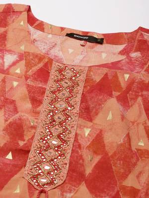 women's round neck geometric foil print red straight kurta and trouser with dupatta 3