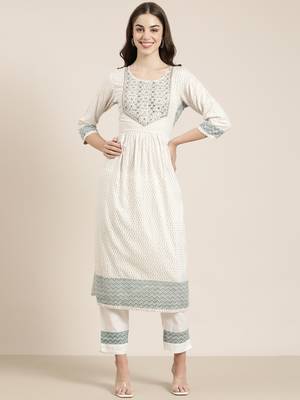 women's round neck floral foil print off white a-line kurta and trouser 2