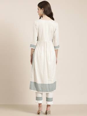 women's round neck floral foil print off white a-line kurta and trouser 5
