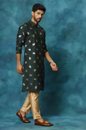 Green And Rose Gold Cotton Blend Kurta Pyjama Set