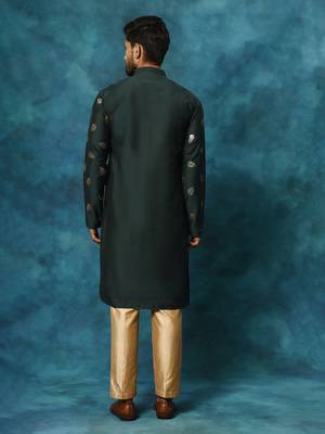 Green And Rose Gold Cotton Blend Kurta Pyjama Set 3