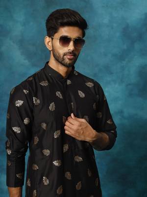 Black Cotton Blend Kurta Pyjama Set 4