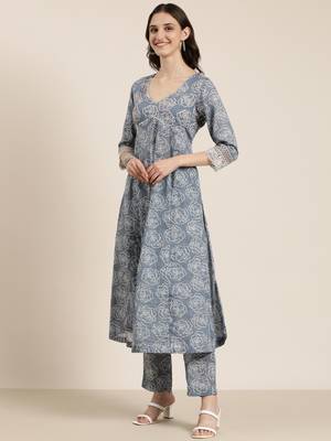 women's v-neck floral grey anarkali kurta and trouser with dupatta 4