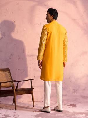 Men'S Yellow And Cream Georgette Kurta Pyjama Set 3