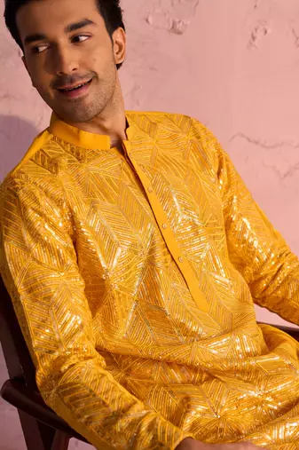 Men'S Yellow And Cream Georgette Kurta Pyjama Set