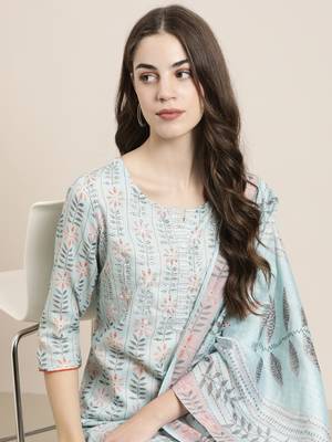 Showoff women's round neck floral sea green straight kurta and trouser with dupatta 1