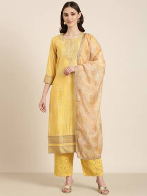 women's round neck bandhani zari yellow straight kurta and trouser with dupatta 2
