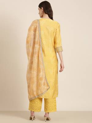 women's round neck bandhani zari yellow straight kurta and trouser with dupatta 5