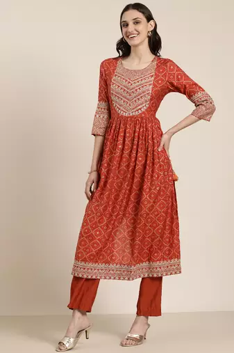 women's round neck bandhani foil print rust a-line kurta and trouser with dupatta
