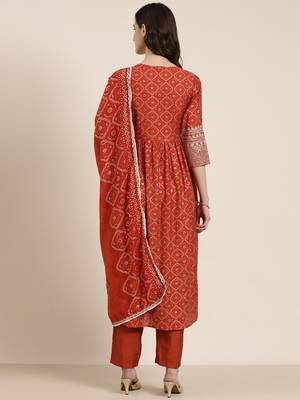 women's round neck bandhani foil print rust a-line kurta and trouser with dupatta 5