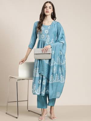 women's round neck ethnic motifs batik blue a-line kurta and trouser with dupatta 5