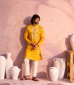 Men'S Yellow And Cream Moonga Silk Kurta Pyjama Set