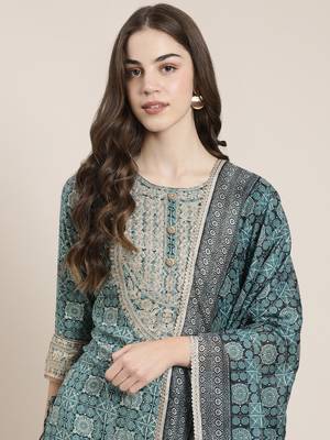 women's round neck floral zari teal straight kurti and sharara with dupatta 1