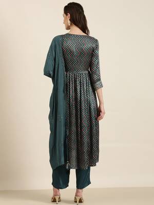 women's round neck chevron leheriya teal a-line kurta and trouser with dupatta 4