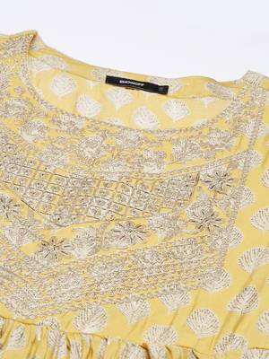 women's round neck floral zari mustard a-line kurta and trouser with dupatta 3