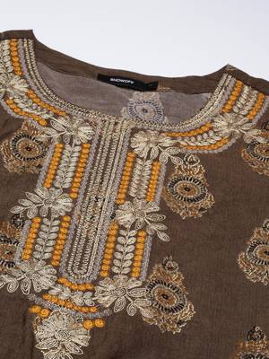 women's round neck ethnic motifs foil print bronze straight kurta and trouser with dupatta 3