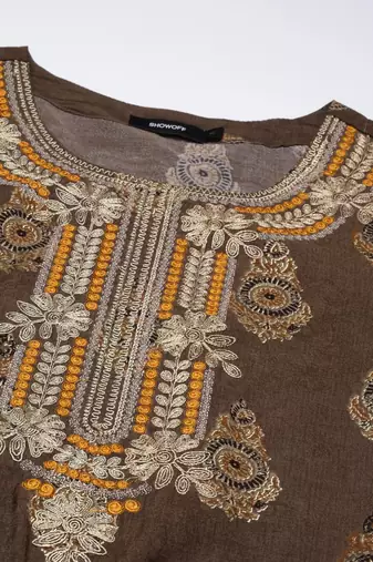 women's round neck ethnic motifs foil print bronze straight kurta and trouser with dupatta