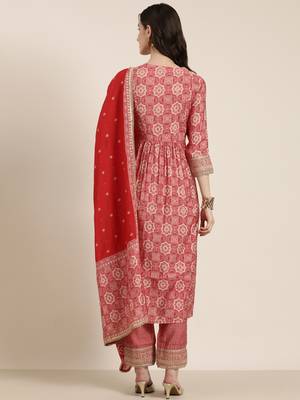 women's round neck ethnic motifs foil print red a-line kurta and trouser with dupatta 5