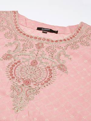 women's round neck geometric foil print pink straight kurta and trouser with dupatta 3