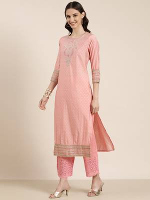 women's round neck geometric foil print pink straight kurta and trouser with dupatta 4