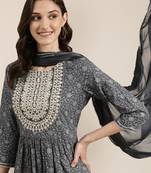 women's round neck floral foil print grey a-line kurta and trouser with dupatta