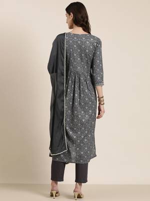 women's round neck floral foil print grey a-line kurta and trouser with dupatta 5