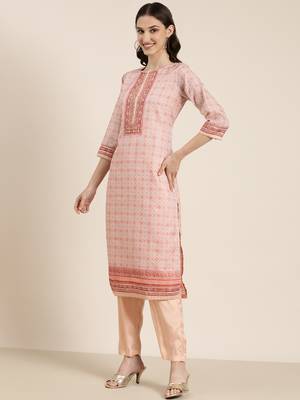 women's round neck floral peach straight kurta and trouser with dupatta 4