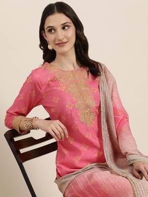 women's round neck bandhani zari pink straight kurta and trouser with dupatta 1
