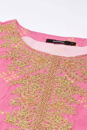 women's round neck bandhani zari pink straight kurta and trouser with dupatta