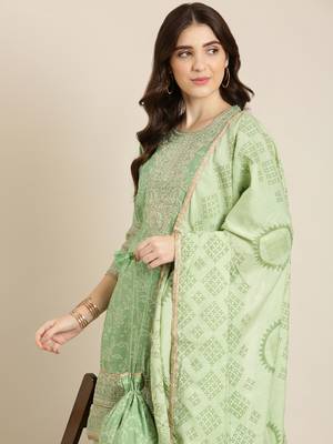 women's round neck floral zari green straight kurti and sharara with dupatta 1