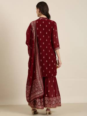 women's mandarin collar floral foil print maroon straight kurta and sharara with dupatta 4