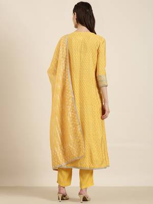 women's round neck geometric foil print yellow straight kurta and trouser with dupatta 4