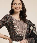 women's round neck floral foil print black a-line kurta and trouser with dupatta