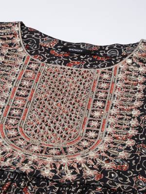 women's round neck floral foil print black a-line kurta and trouser with dupatta 3