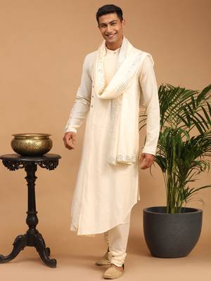 Cream Viscose Blend Kurta Pyjama Set With Dupatta 2
