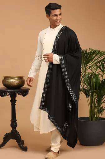 Cream Viscose Blend Kurta Pyjama Set With Dupatta