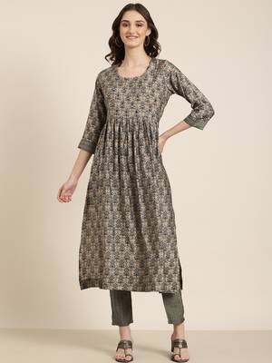 women's round neck ethnic motifs foil print grey anarkali kurta and trouser 2