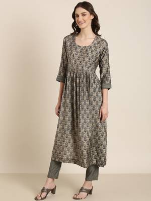women's round neck ethnic motifs foil print grey anarkali kurta and trouser 4