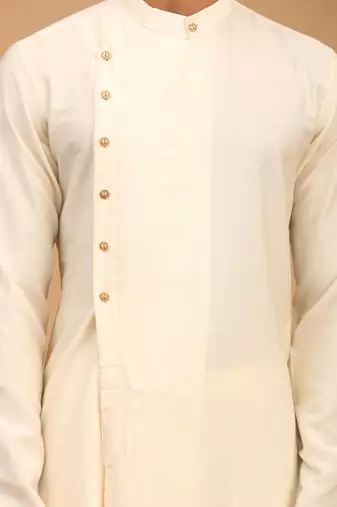 Cream Viscose Blend Kurta Pyjama Set With Dupatta