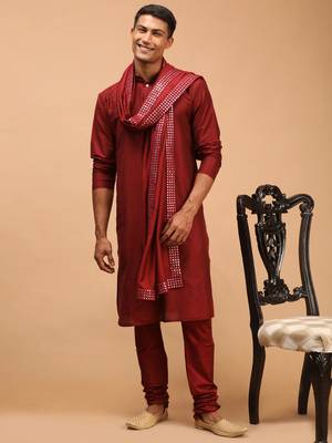 Maroon Viscose Kurta, Pyjama & Dupatta Set 1