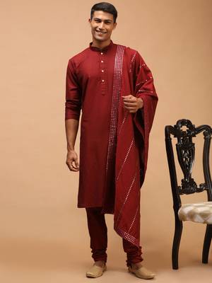 Maroon Viscose Kurta, Pyjama & Dupatta Set 1