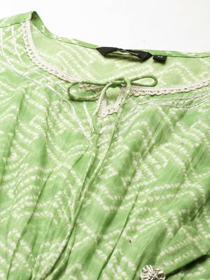women's tie-up neck bandhani green kaftan kurta and trouser 3