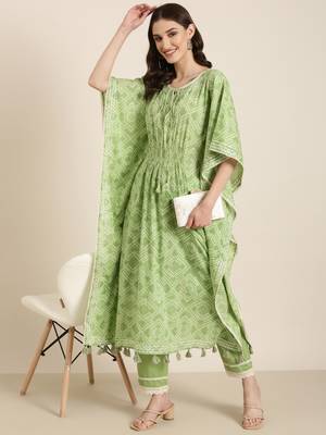 women's tie-up neck bandhani green kaftan kurta and trouser 5