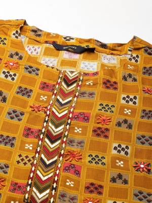 women's round neck geometric foil print mustard straight kurta and palazzos 3