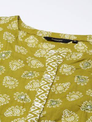 women's round neck ethnic motifs green a-line top and trouser with dupatta 3
