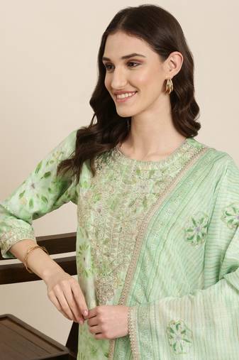 women's round neck floral foil print green straight kurta and trouser with dupatta