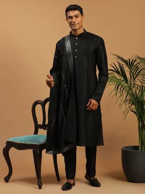 Black Viscose Kurta, Pyjama & Dupatta Set 1