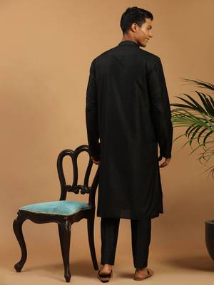 Black Viscose Kurta, Pyjama & Dupatta Set 3