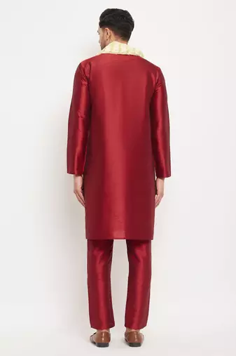  men's maroon silk blend kurta, pyjama & dupatta set