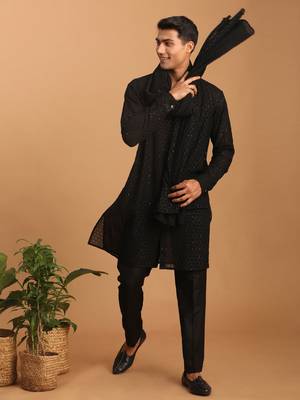  black georgette kurta, pyjama & dupatta set 1